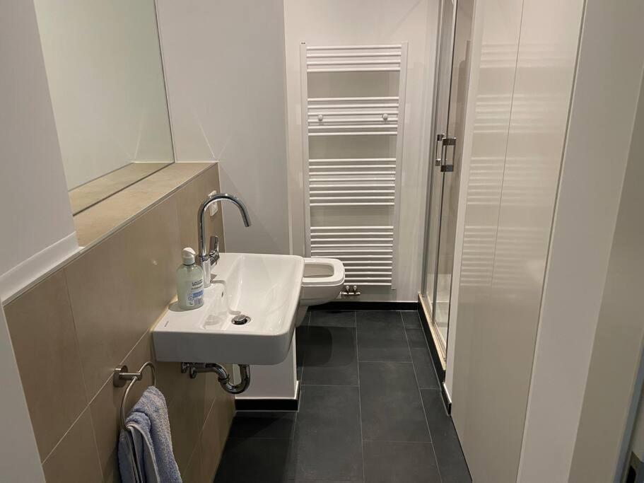 Pempelforter Domizil Dusseldorf Bagian luar foto